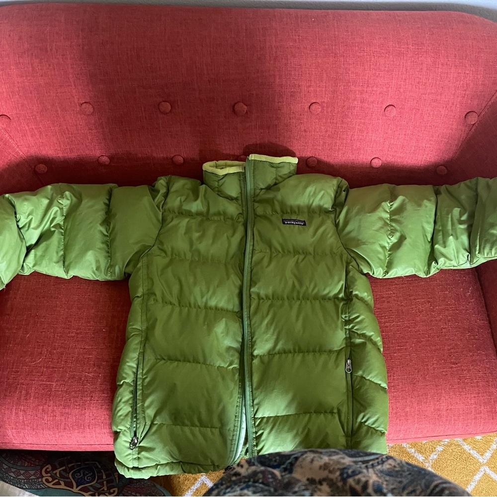 Patagonia Kids XL (14) puffer jacket